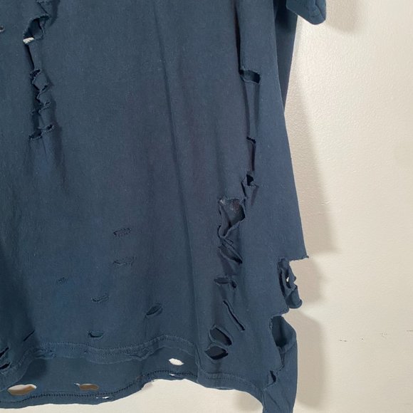 Kylie I'm the Kylie You're the Kendall Distressed T-Shirt - Picture 7 of 9